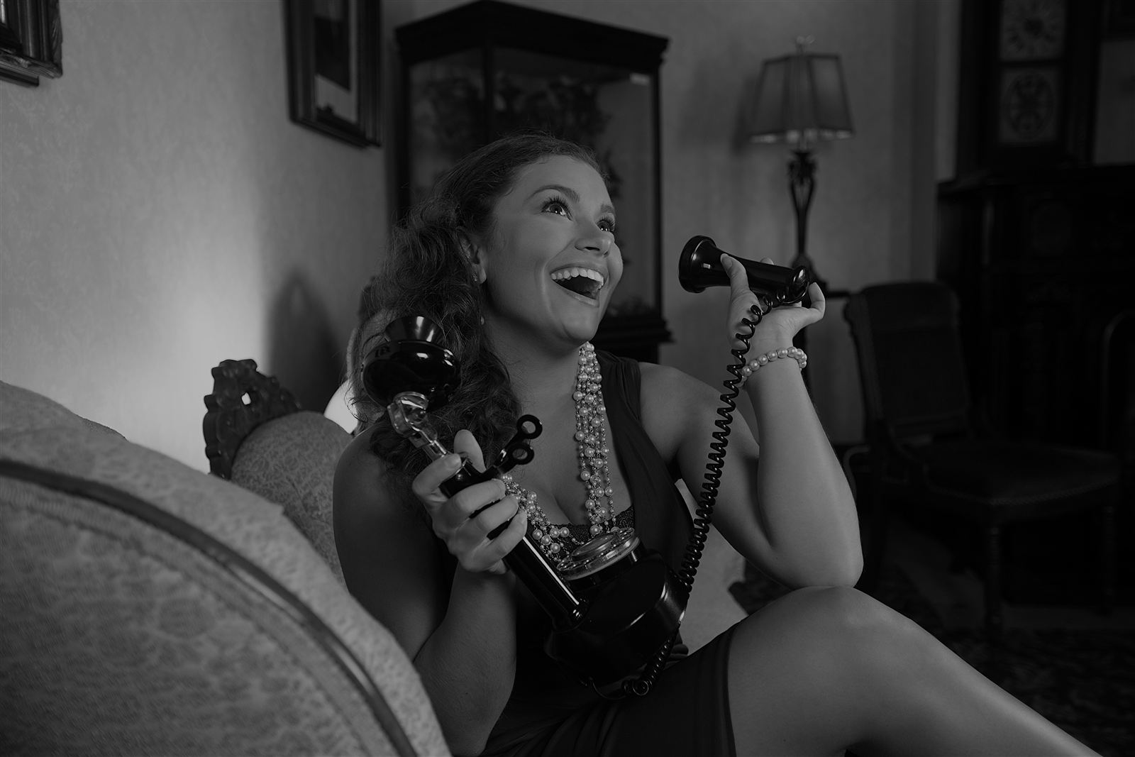 Guests enjoying a St. Louis murder mystery party